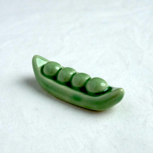 Snap Pea Chopstick Rest