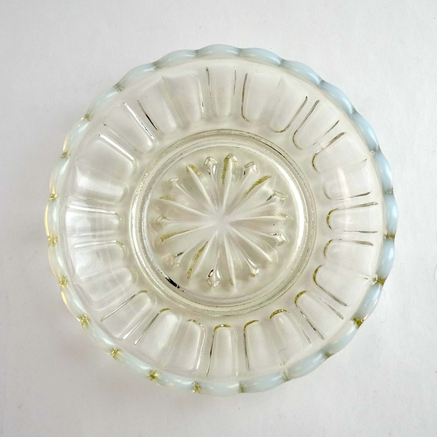 Hiroto Glass - 雪の花 Yellow Plate